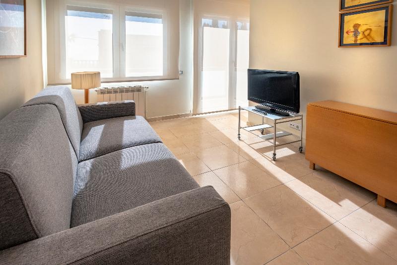 Apartamentos Playa De Castelldefels - Oda