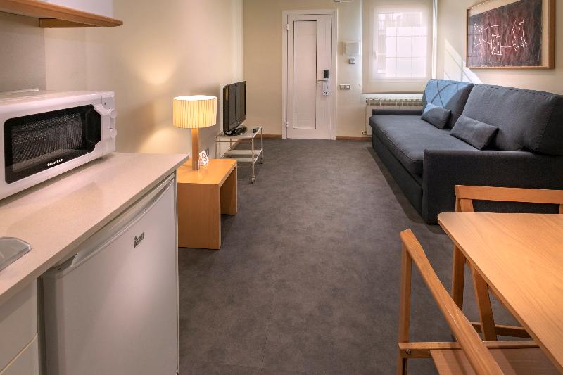 Apartamentos Playa De Castelldefels - Oda