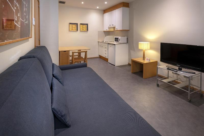 Apartamentos Playa De Castelldefels - Oda