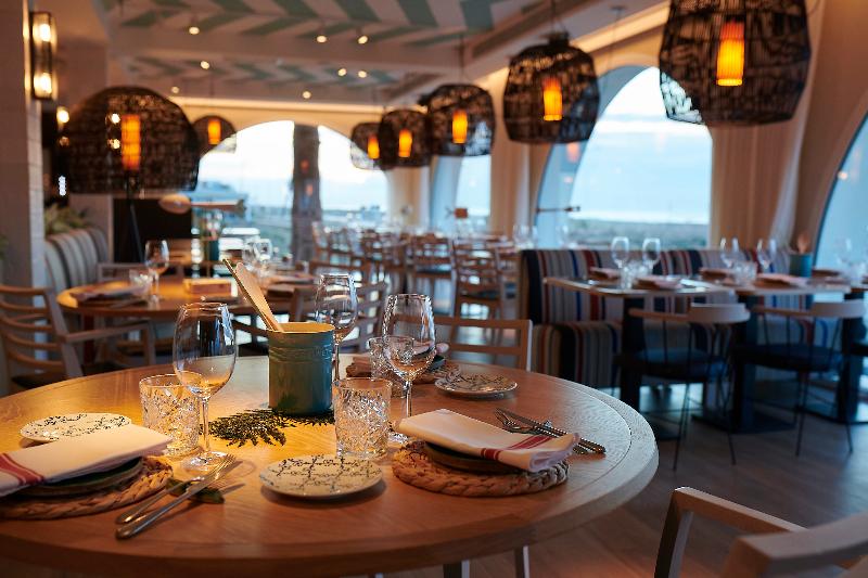 Apartamentos Playa De Castelldefels - Restoran