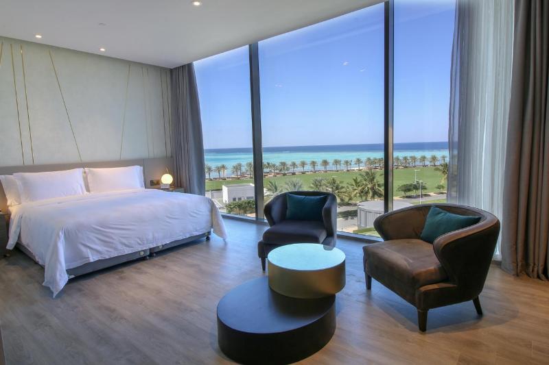 Views Hotel & Residences - Oda