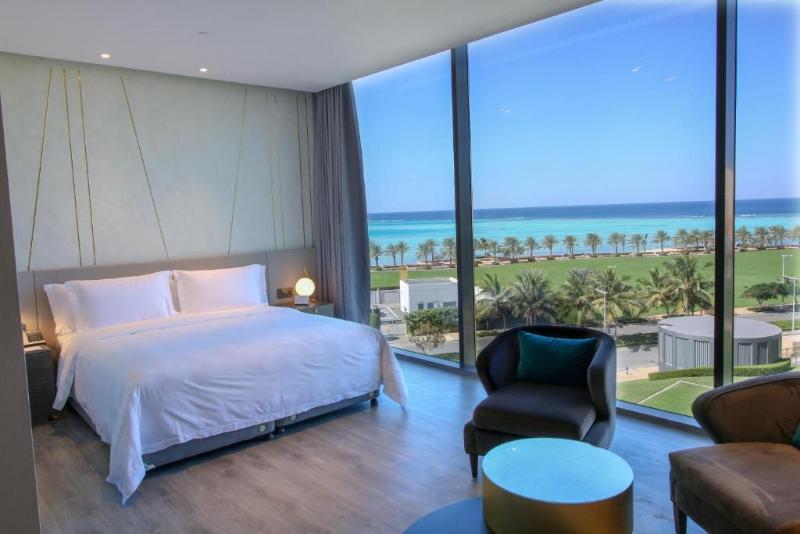 Views Hotel & Residences - Oda