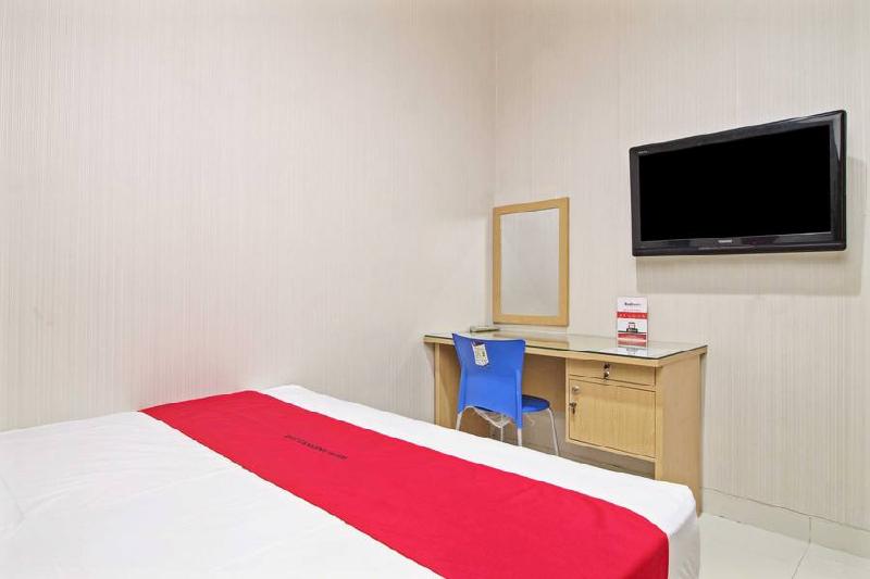RedDoorz @ Mangga Besar 2 - Oda