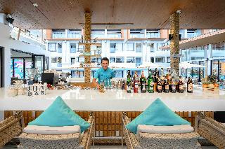 LIV Hotel Phuket Patong Beachfront fotoÄŸrafÄ±