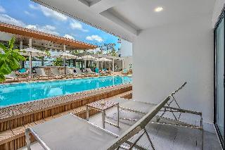 LIV Hotel Phuket Patong Beachfront fotoÄŸrafÄ±