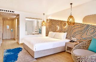 LIV Hotel Phuket Patong Beachfront fotoÄŸrafÄ±