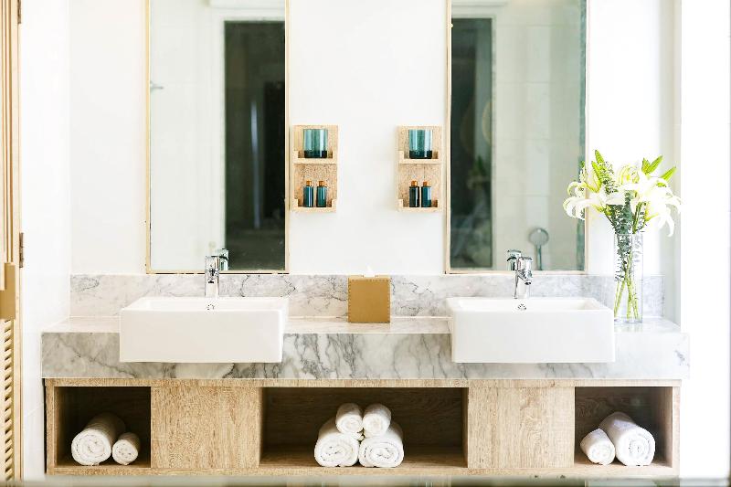 LIV Hotel Phuket Patong Beachfront - Oda