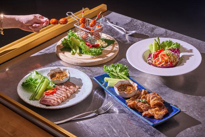 LIV Hotel Phuket Patong Beachfront - Restoran