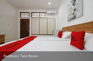 RedDoorz Plus near Plaza Indonesia fotoÄŸrafÄ±