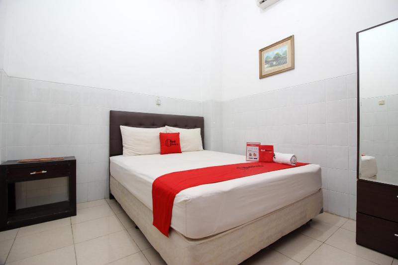 RedDoorz @ Seturan Raya - Oda