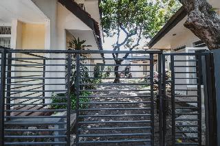 RedDoorz @ Jalan Gatot Subroto Jakarta fotoÄŸrafÄ±