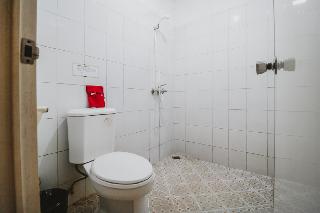 RedDoorz @ Jalan Gatot Subroto Jakarta fotoÄŸrafÄ±