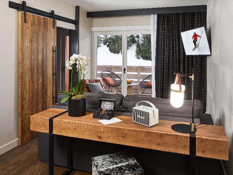 Ecrin Blanc Courchevel Resort - Oda