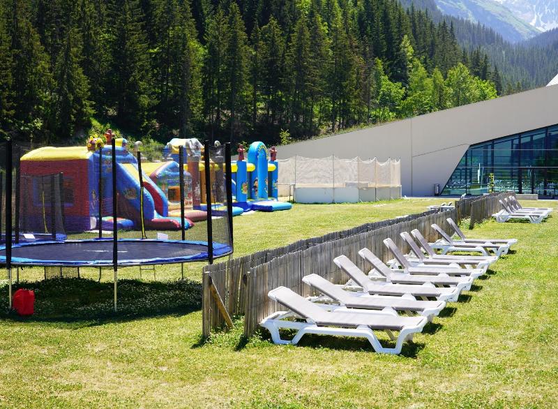 Ecrin Blanc Courchevel Resort - Havuz