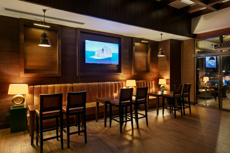 Juju Premier Palace - Bar