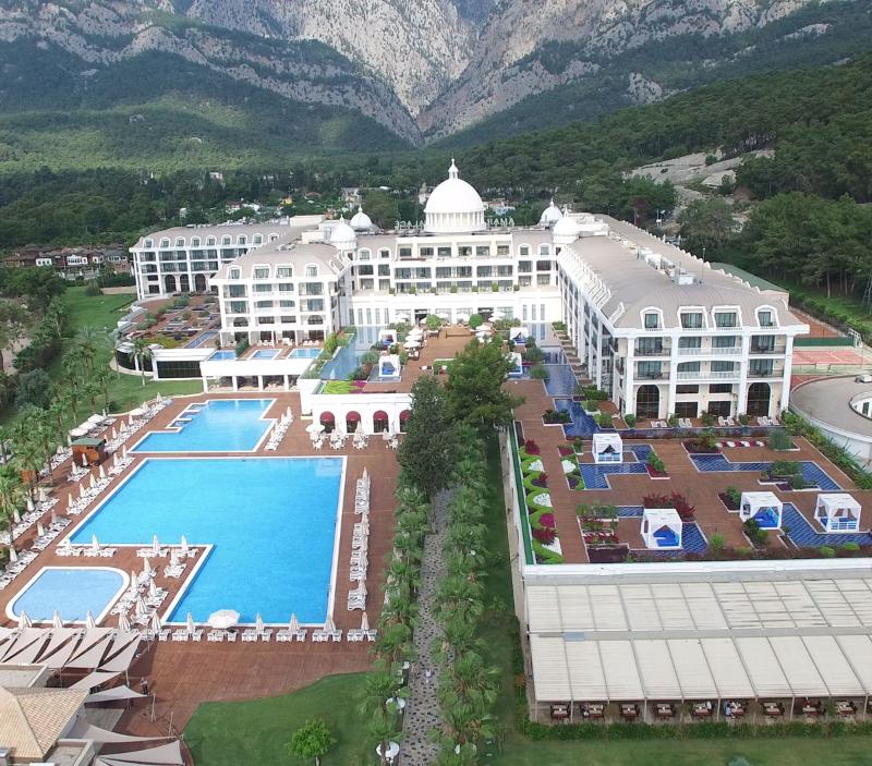 Juju Premier Palace - Genel