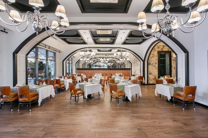Juju Premier Palace - Restoran