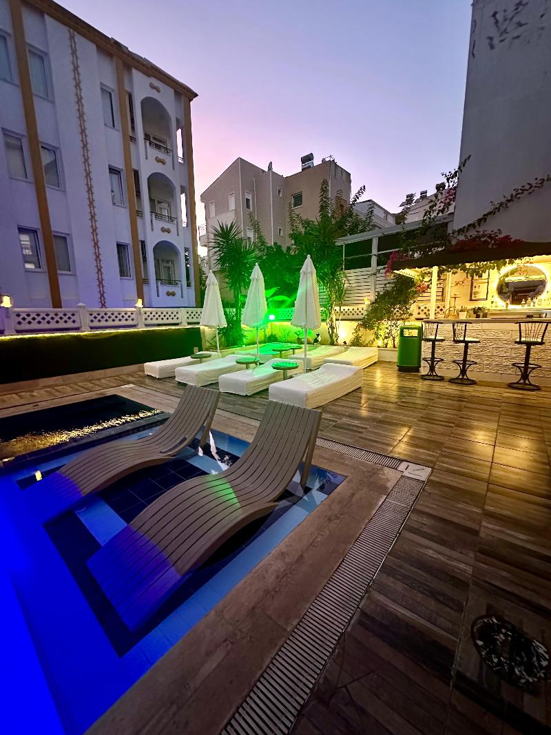 Nfk The House Hotel - Havuz