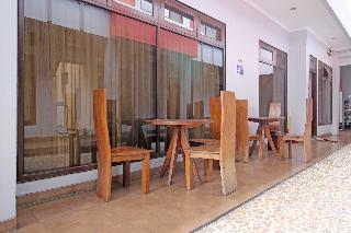 RedDoorz near Hartono Mall 3 otel fotoğrafı