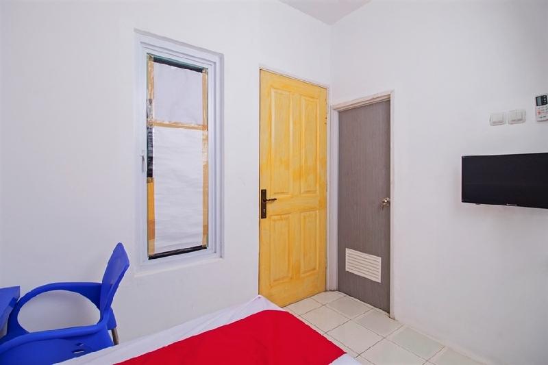 RedDoorz near STAN - Genel