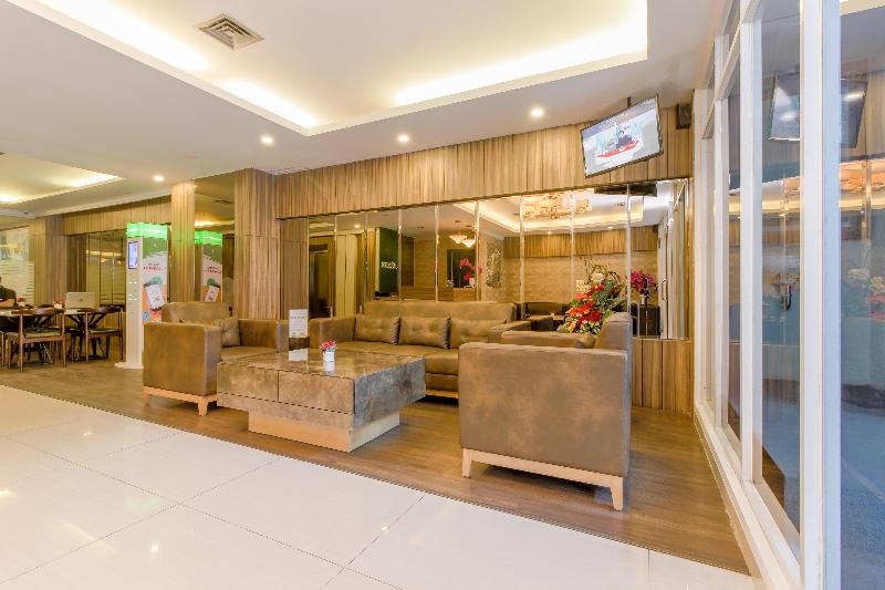RedDoorz Plus @ Thamrin - Lobi