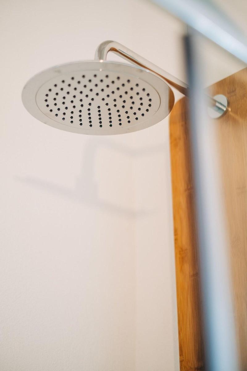 Mesanto Luxury Suites - Oda