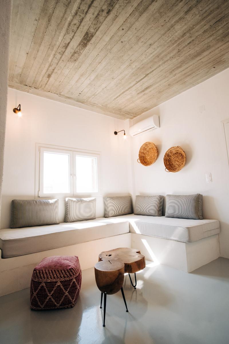 Mesanto Luxury Suites - Oda