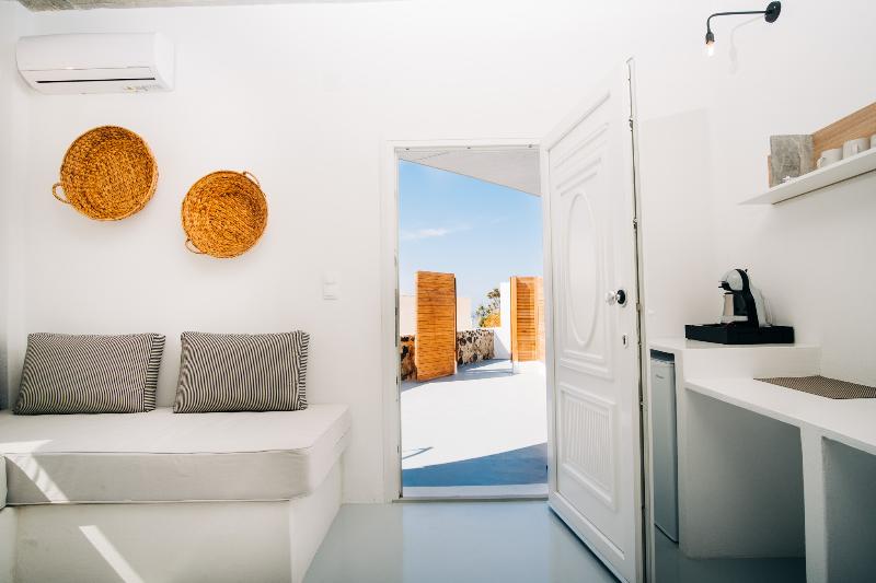Mesanto Luxury Suites - Oda