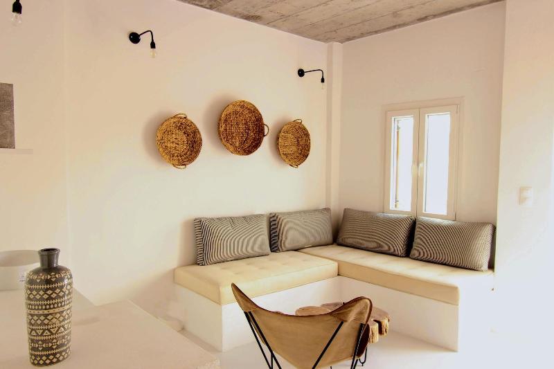 Mesanto Luxury Suites - Oda