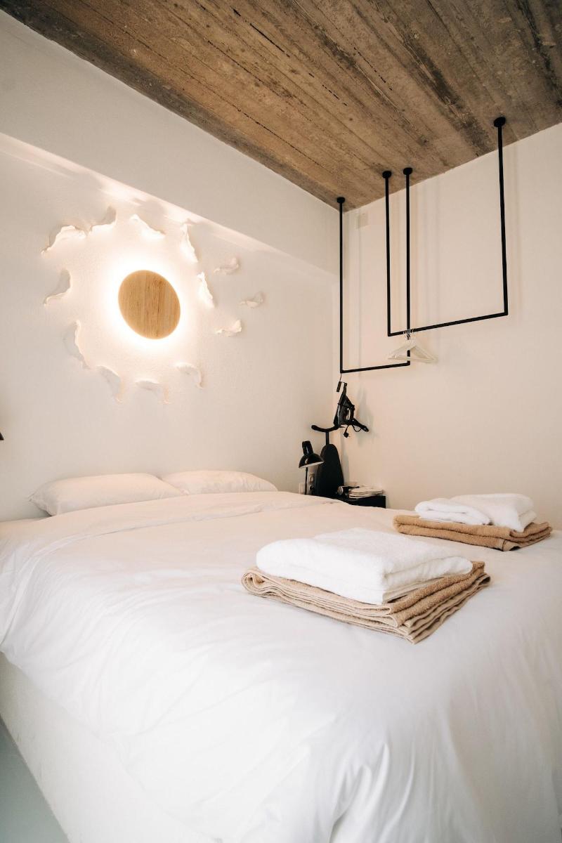 Mesanto Luxury Suites - Oda