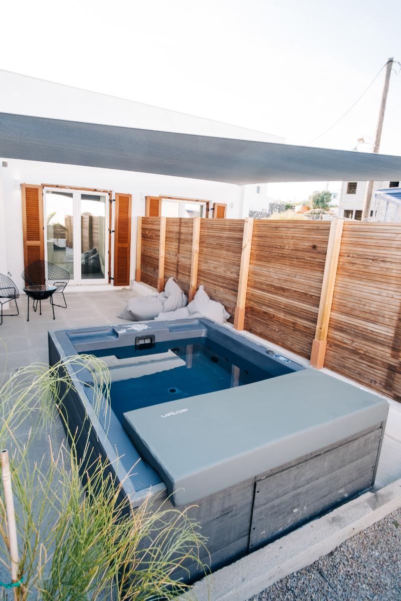 Mesanto Luxury Suites - Oda