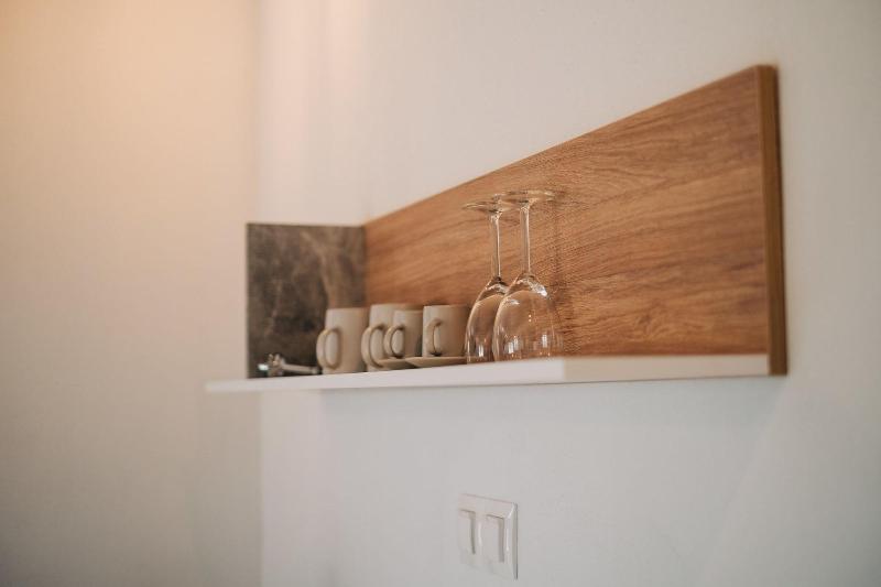 Mesanto Luxury Suites - Oda