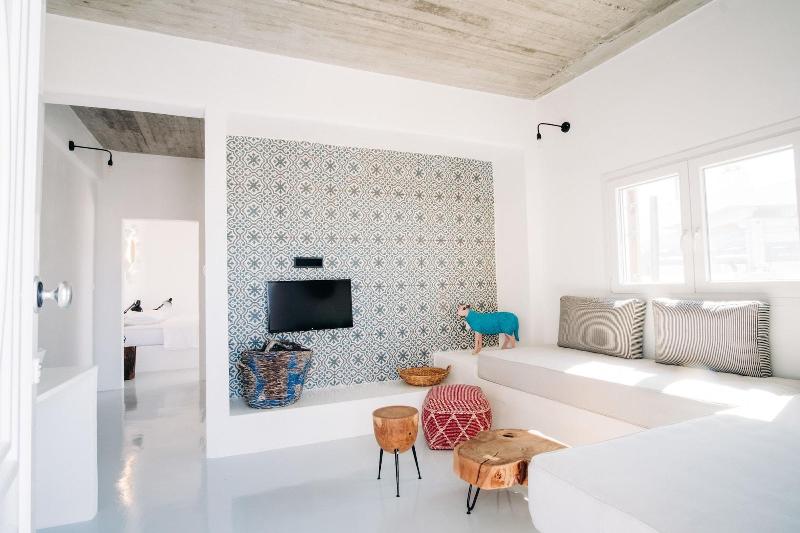 Mesanto Luxury Suites - Oda