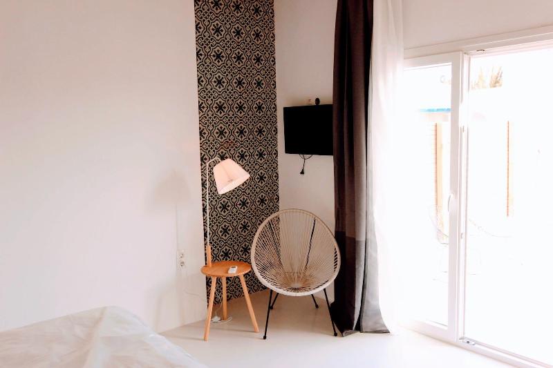 Mesanto Luxury Suites - Oda