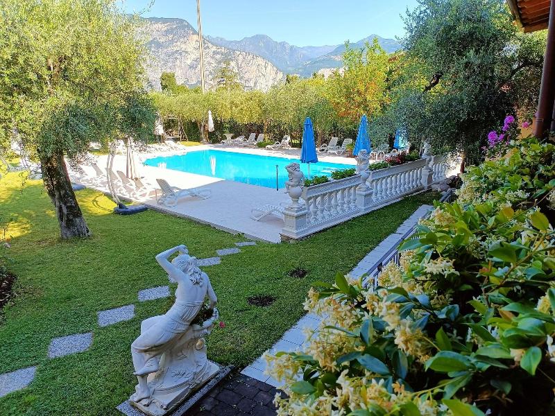 Villa Isabella Hotel & Residence - Genel