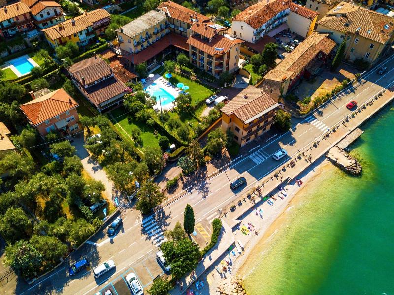 Villa Isabella Hotel & Residence - Genel