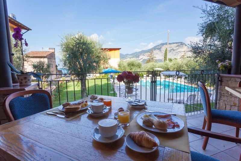 Villa Isabella Hotel & Residence - Restoran