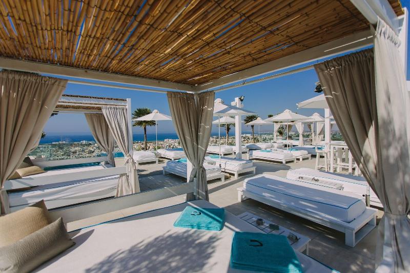 Napa Suites - Teras