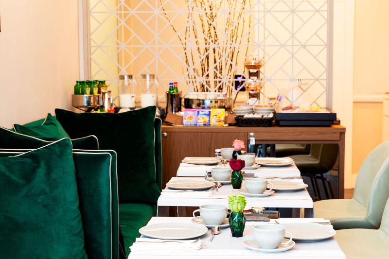 Amadomus Luxury Suites - Restoran