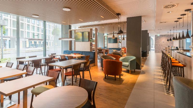 Premier Inn Leipzig City Hahnekamm - Bar