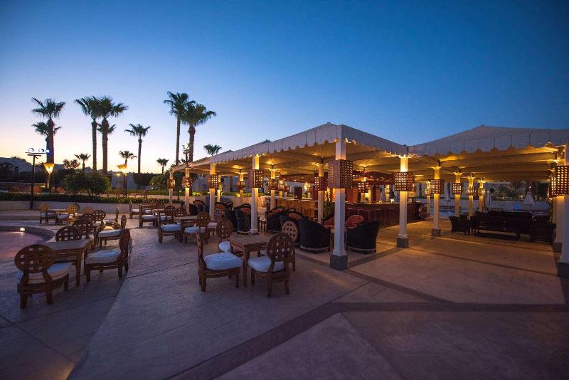 Reef Oasis Beach Resort - Bar