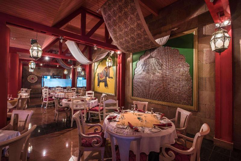 Reef Oasis Beach Resort - Restoran