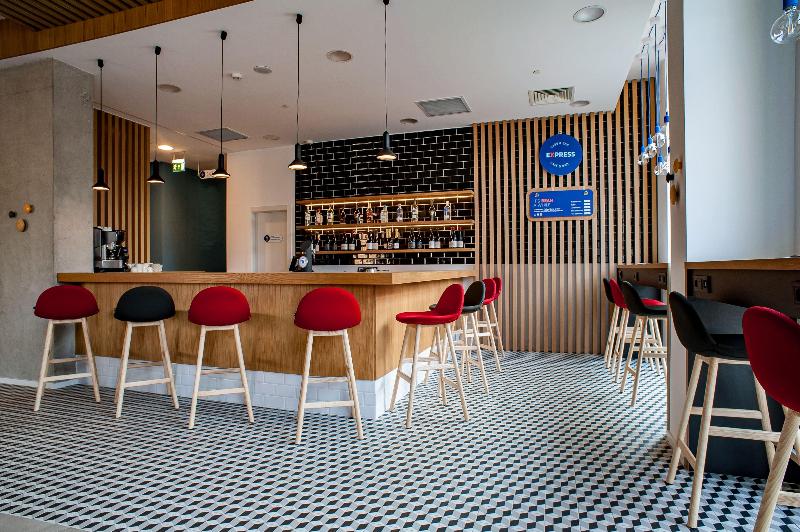 Holiday Inn Express Tbilisi - Avlabari - Bar
