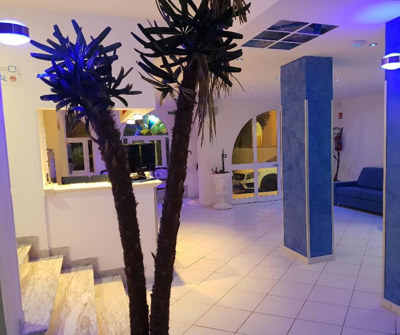 Hotel Caraibisiaco Sul Mare - Lobi