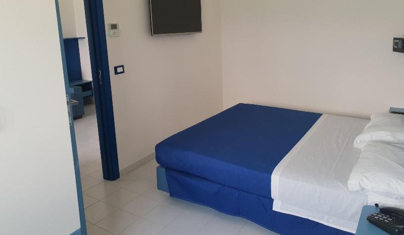 Hotel Caraibisiaco Sul Mare - Oda