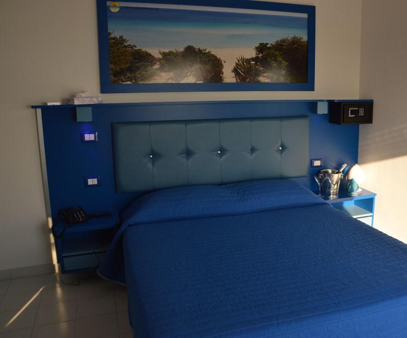 Hotel Caraibisiaco Sul Mare - Oda