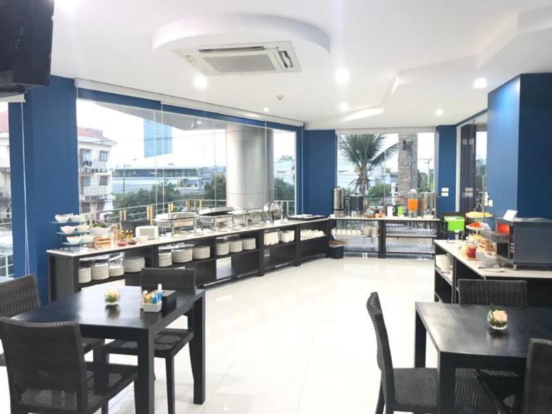 Anna-Nava Pakkret Hotel - Restoran