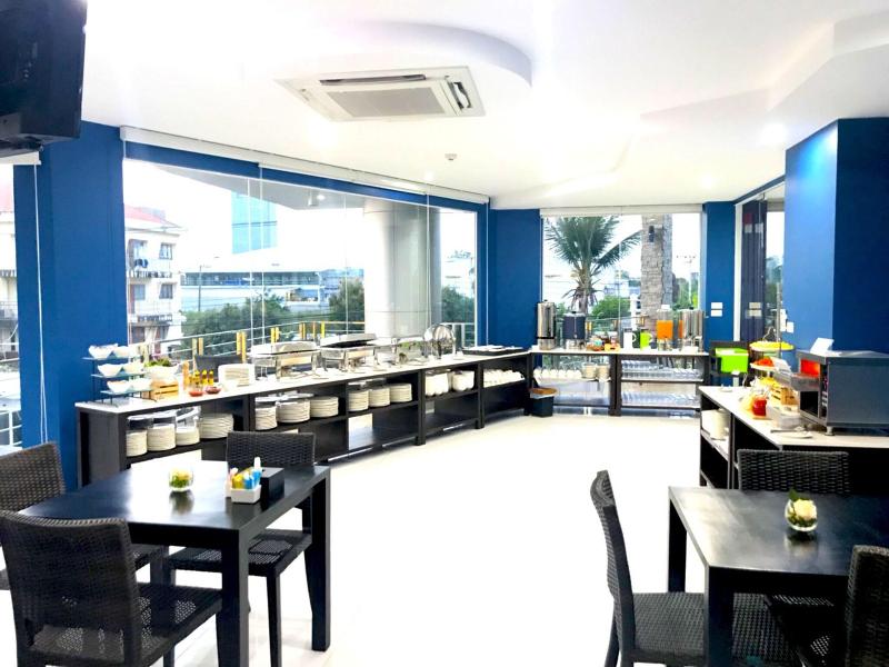 Anna-Nava Pakkret Hotel - Restoran