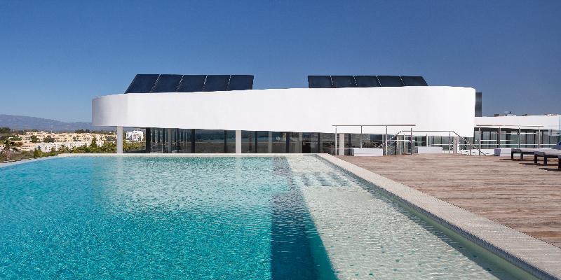 Longevity Health & Wellness Hotel - Adults Only - Havuz
