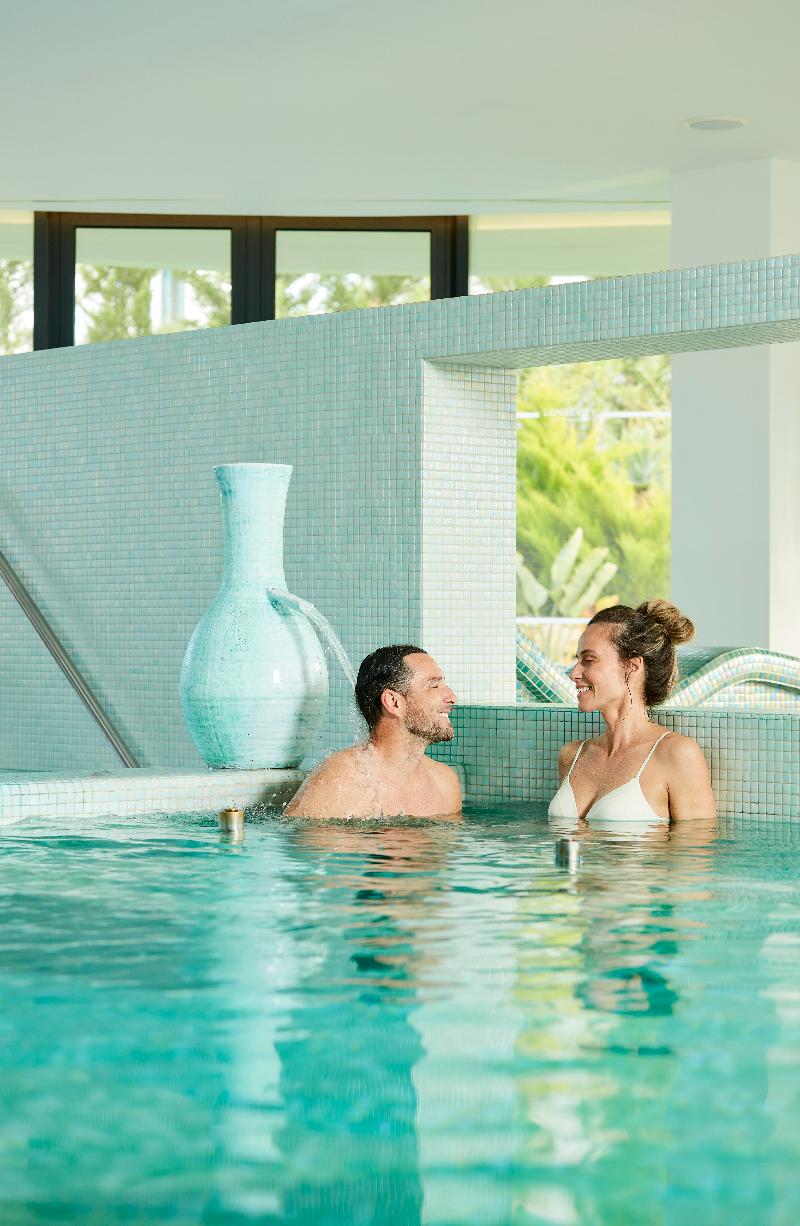 Longevity Health & Wellness Hotel - Adults Only - Havuz